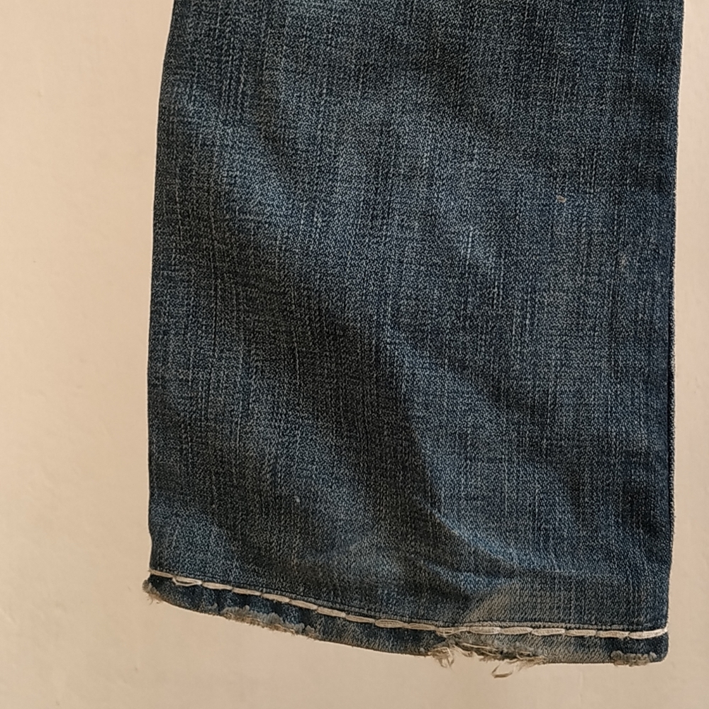 True Religion - Picture 4 of 15